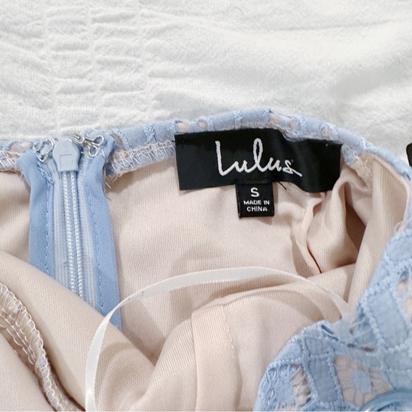 Lulus Steal a Kiss Light Blue Lace Dress Open Back Halter Mini Sheath Size Small - Picture 9 of 11